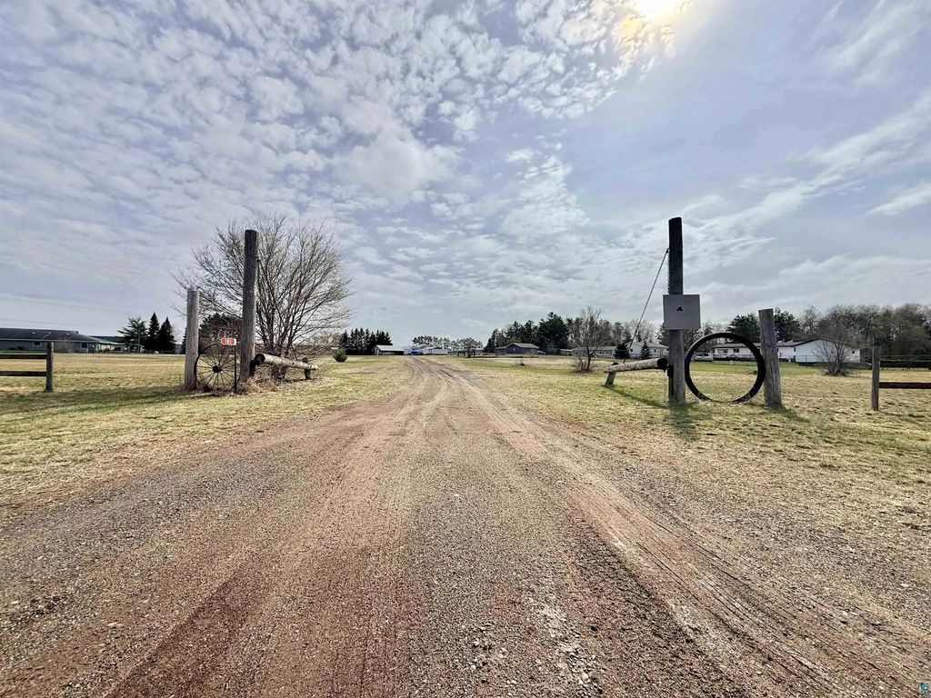 620 Shell Creek Rd, Minong