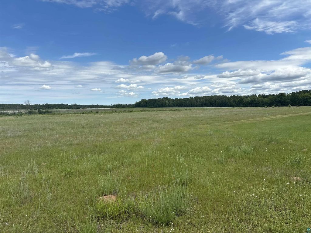 63xx Fawn Dr, Iron River