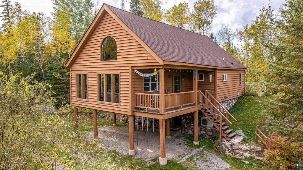 1247 Wolf Den Dr, Ely