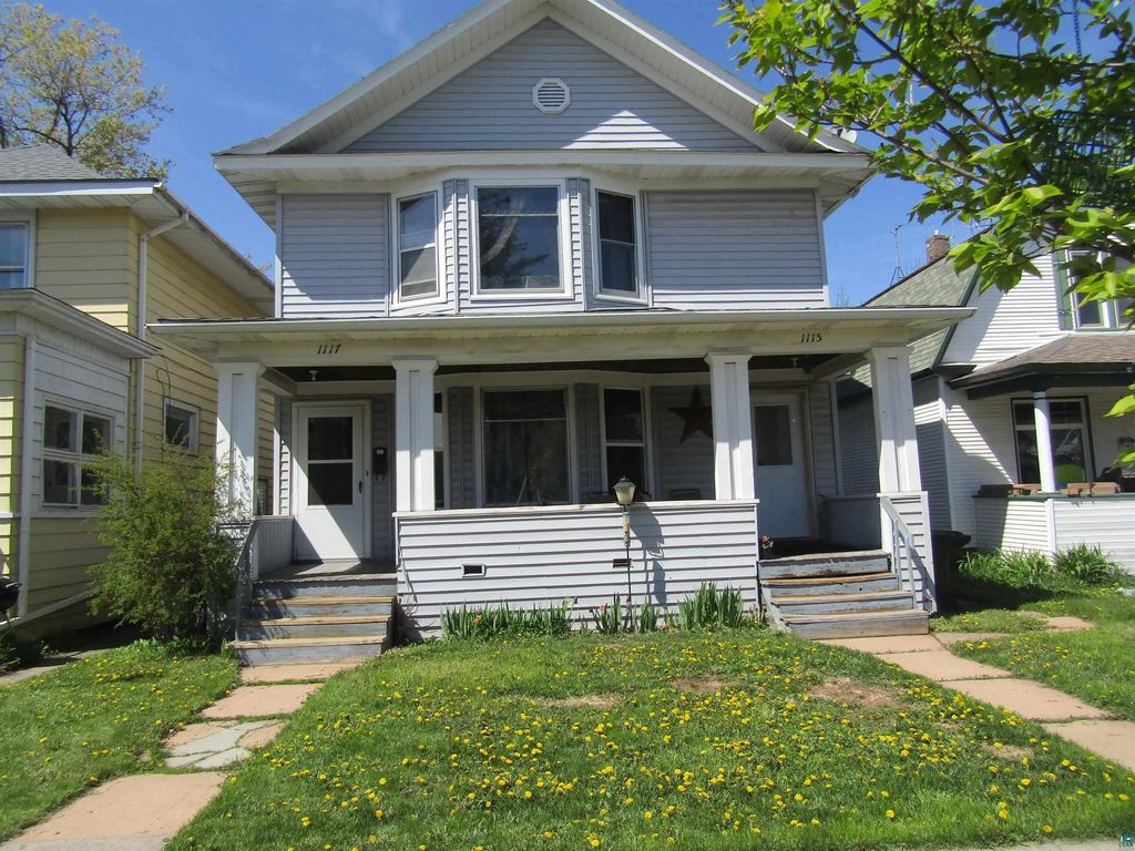 1115 Harrison St, Superior