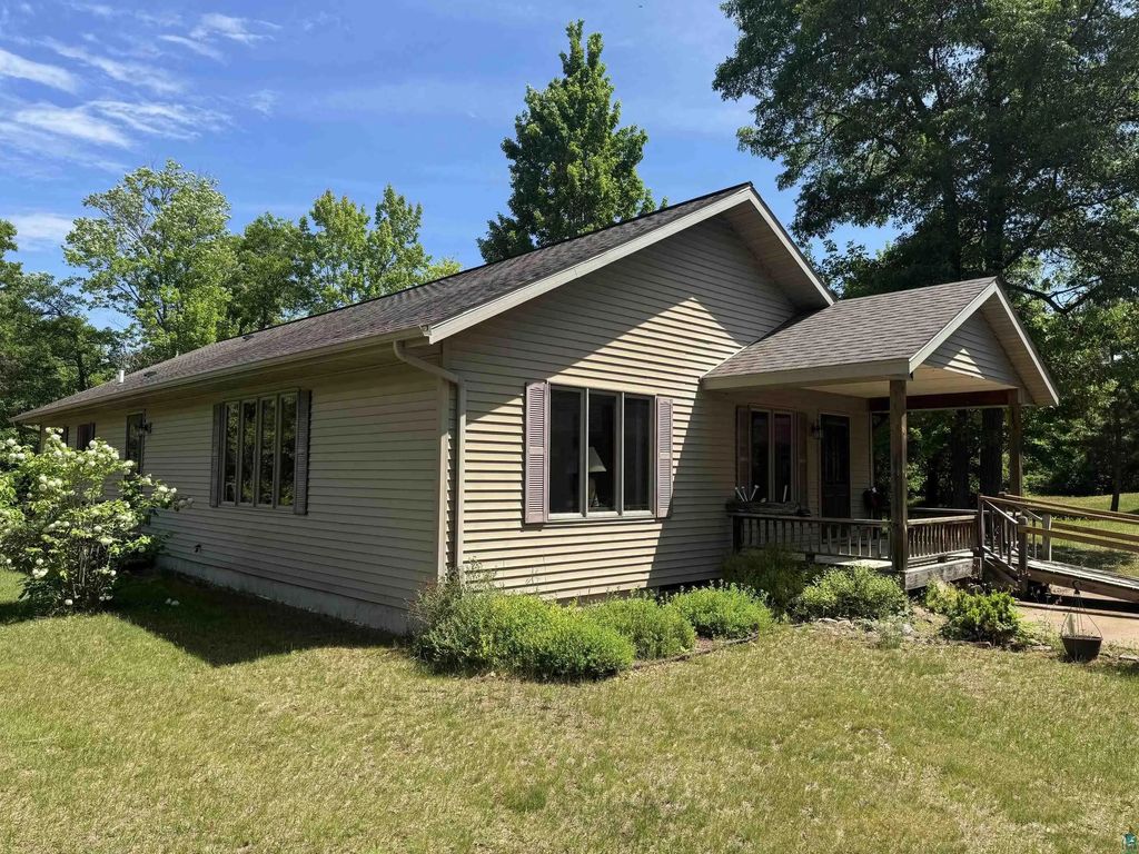 53260 State Hwy 27, Barnes
