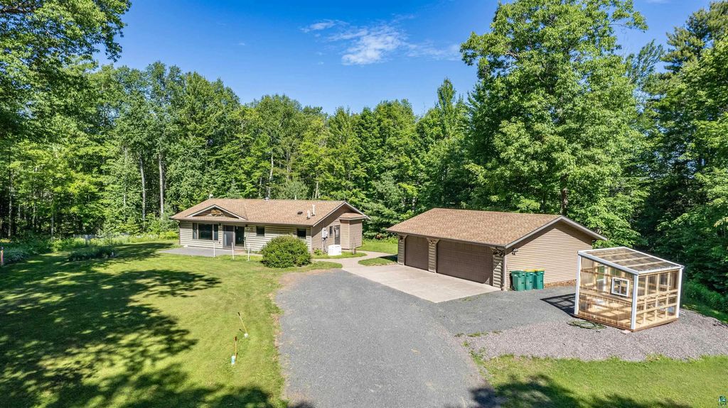 8494 S Oliphant Rd, South Range