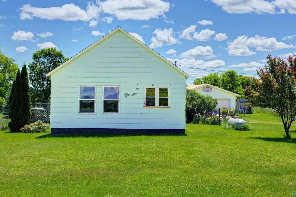24715 County Hwy E, Mason