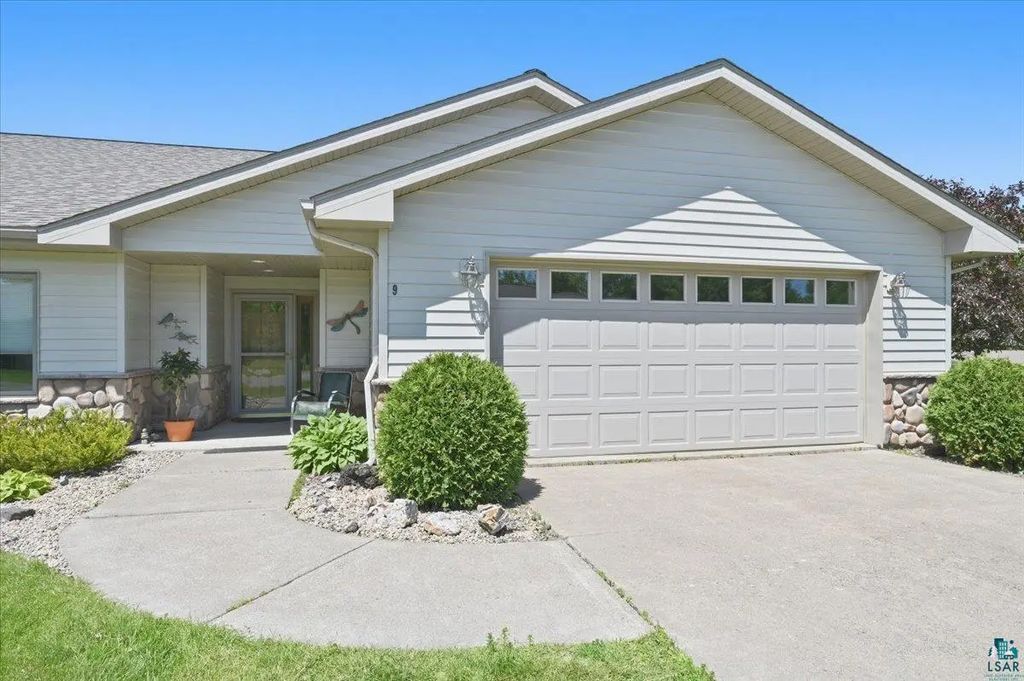 9 Amber Ln 6, Esko
