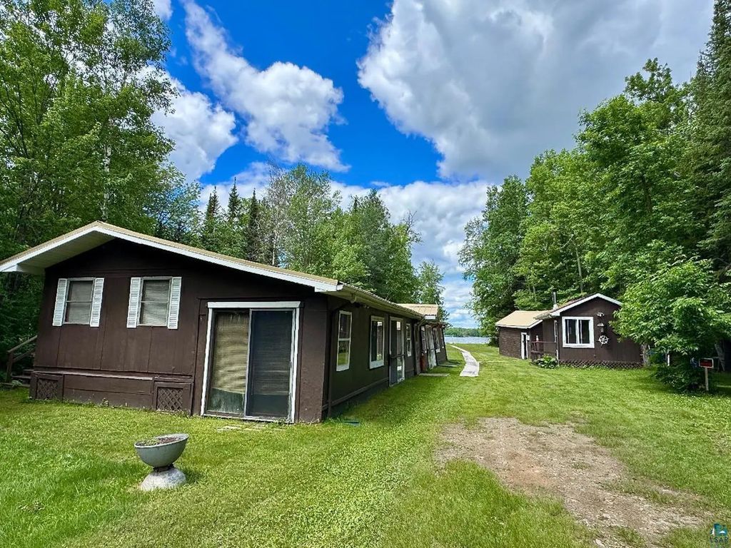7193 Jola Rd, Eveleth