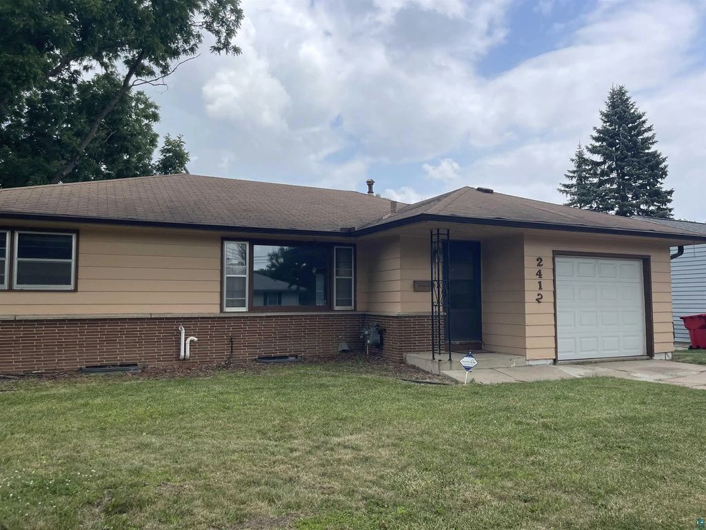 2412 Nw 18th Ave, Rochester