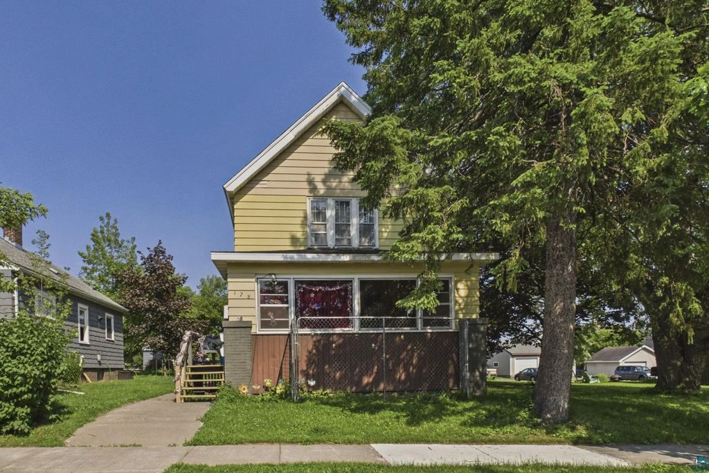 128 N 64th Ave W, Duluth