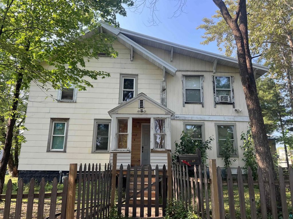 107 6th St S, Virginia