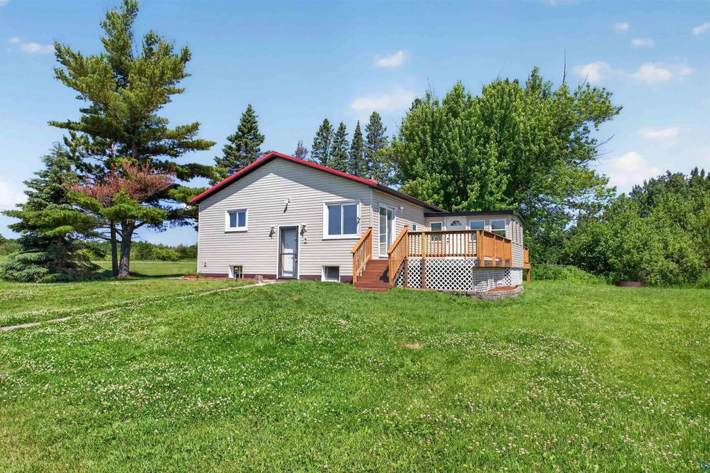 5868 Rice Lake Rd, Duluth