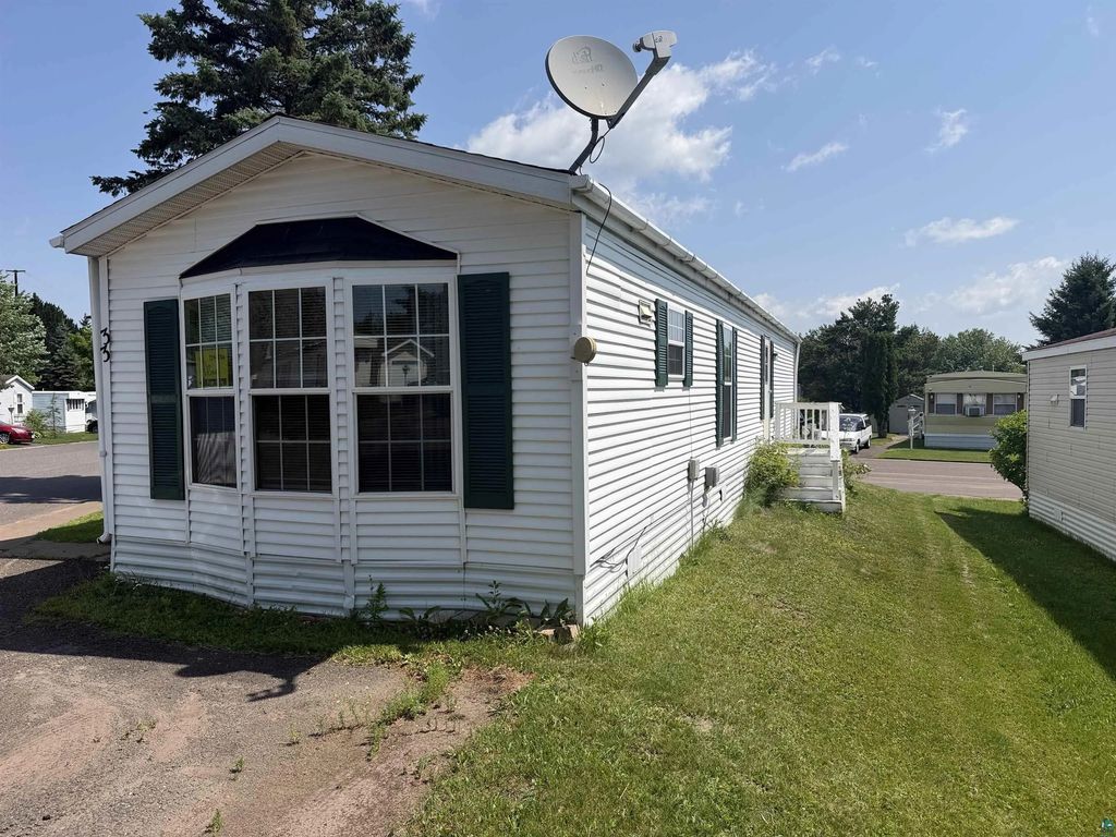 33 Elder Dr, Duluth