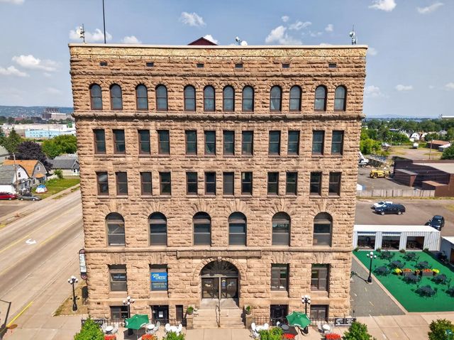 1323 Broadway St, Superior