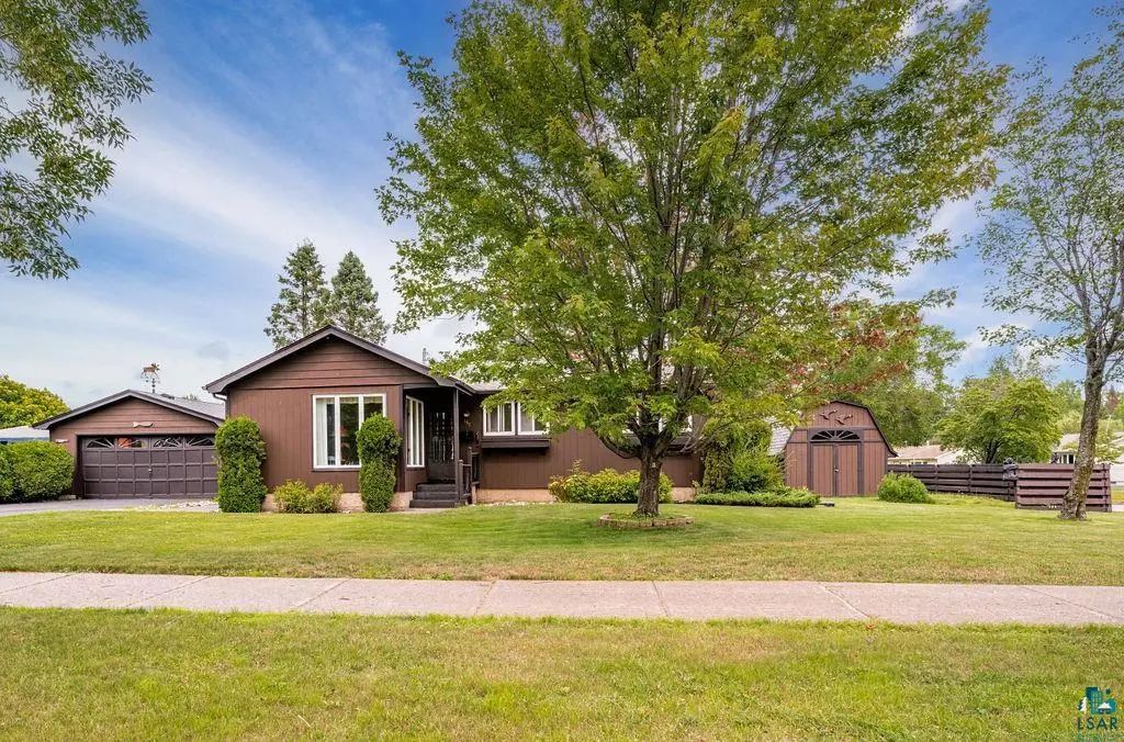 157 Edison Blvd, Silver Bay