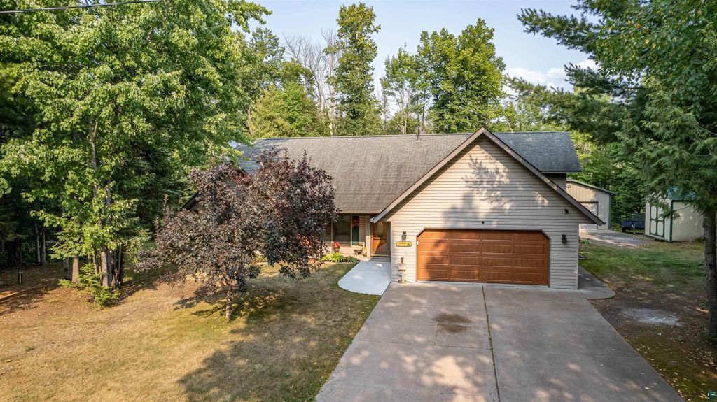 11260 S 5th St E, Solon Springs