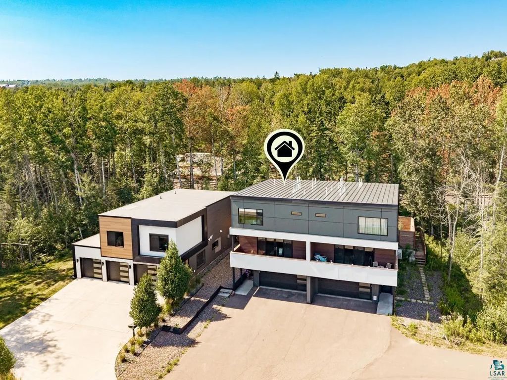 3629 London Rd 5, Duluth