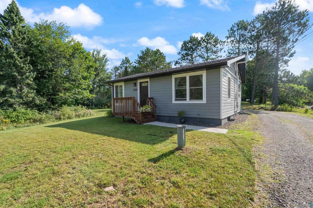 4926 Drake Rd, Duluth