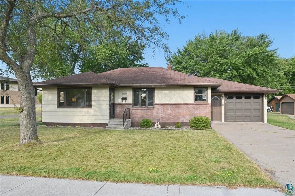 1627 Missouri Ave, Superior