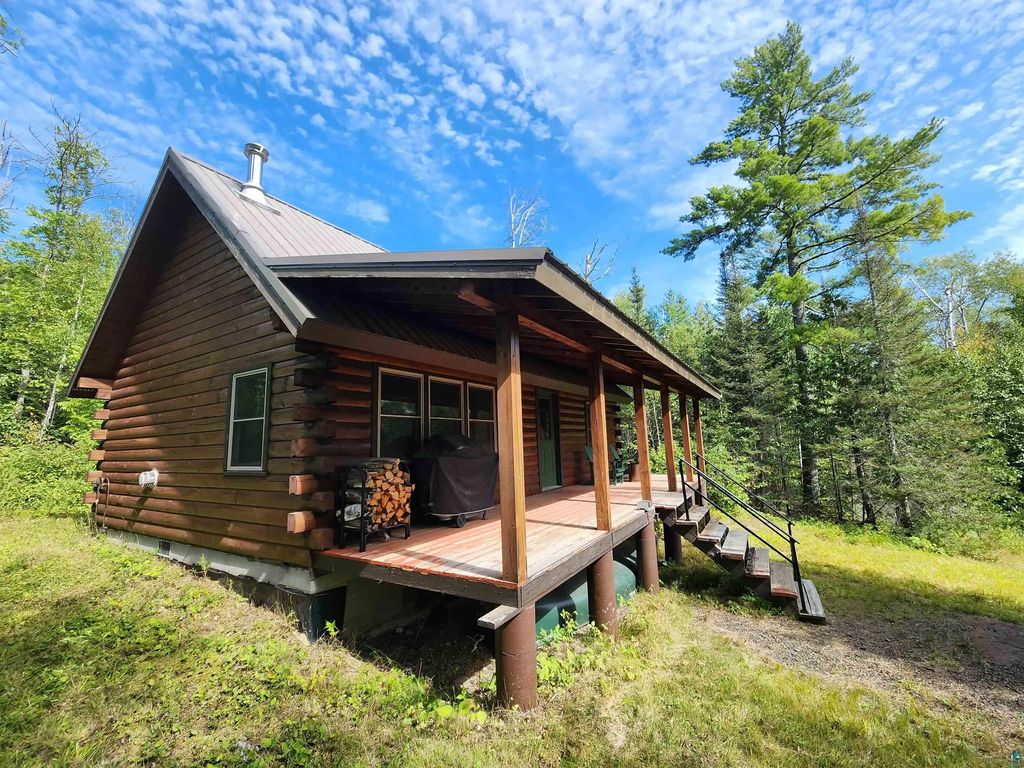 3860 Arrowhead Tr, Hovland