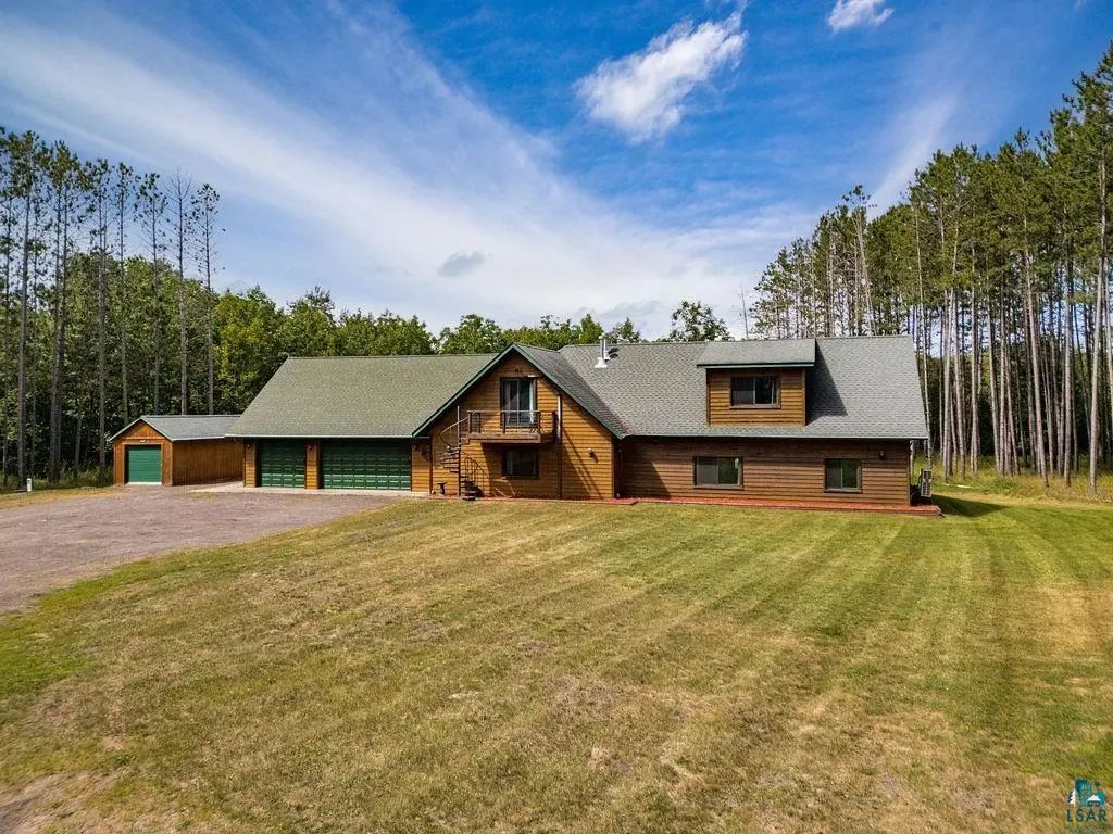 6688 Grand Lake Rd, Saginaw