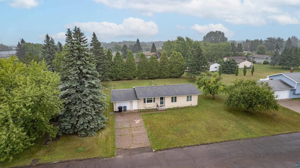 2906 John Ave, Superior