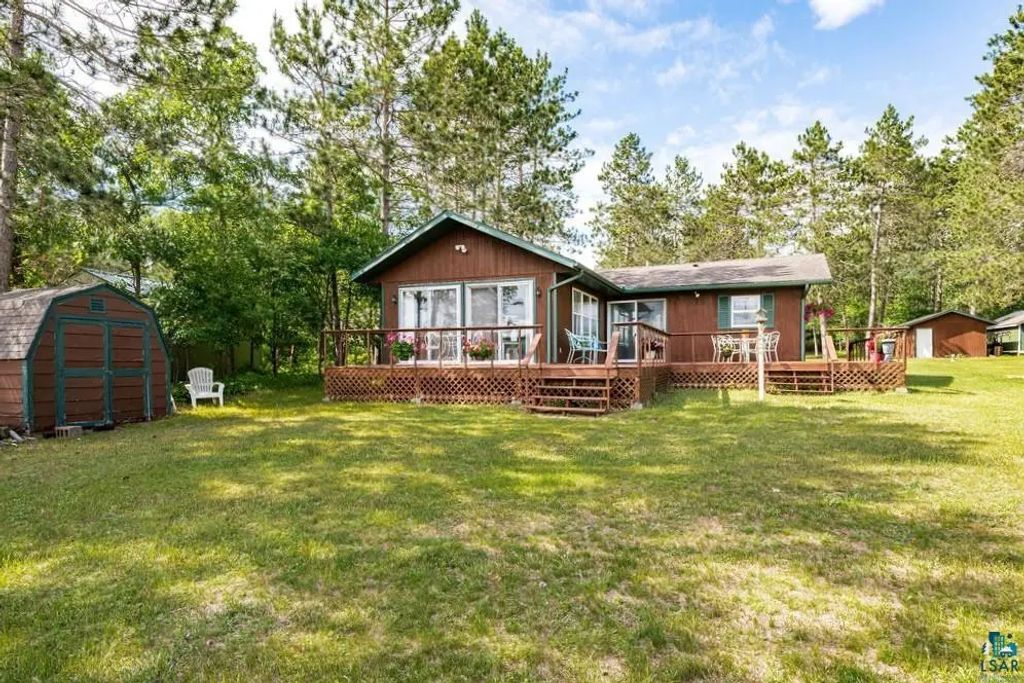 10550 S Lake Of The Woods Rd, Solon Springs