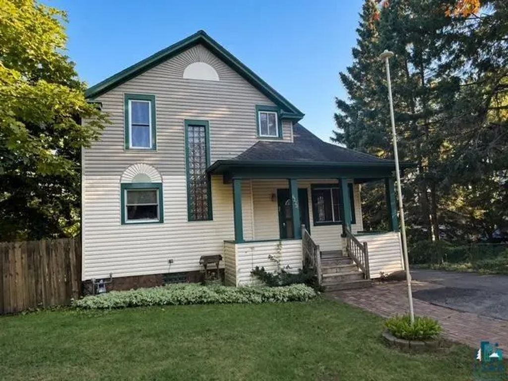 6220 E Superior St, Duluth