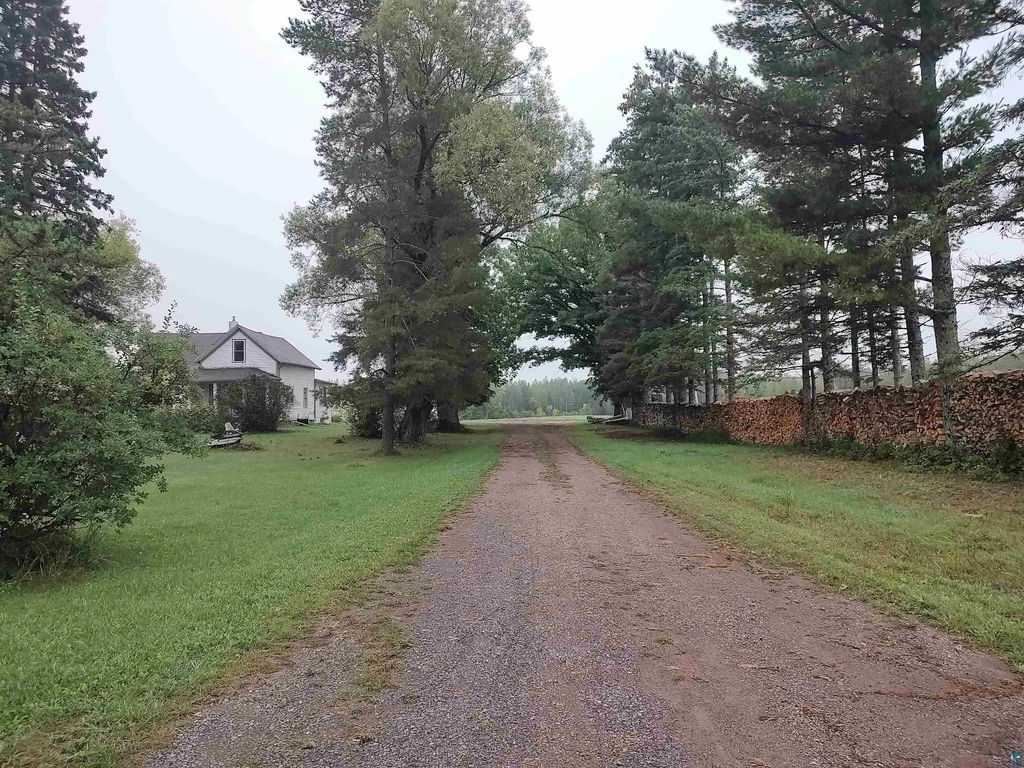 2585 Hautala Rd, Iron River