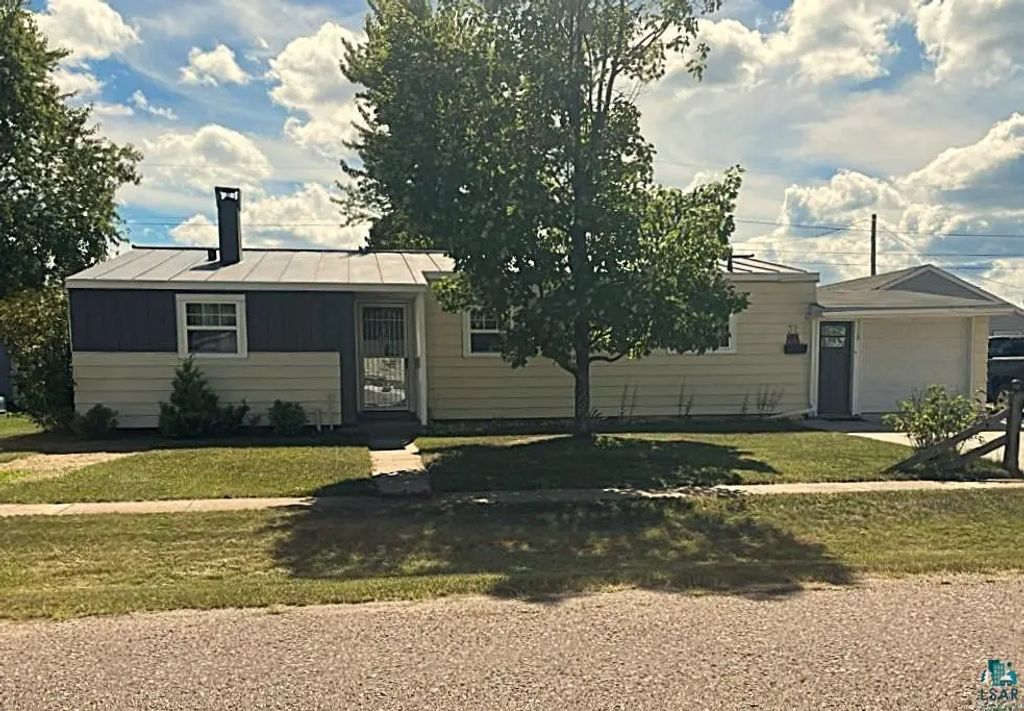 32 Astor Rd, Babbitt