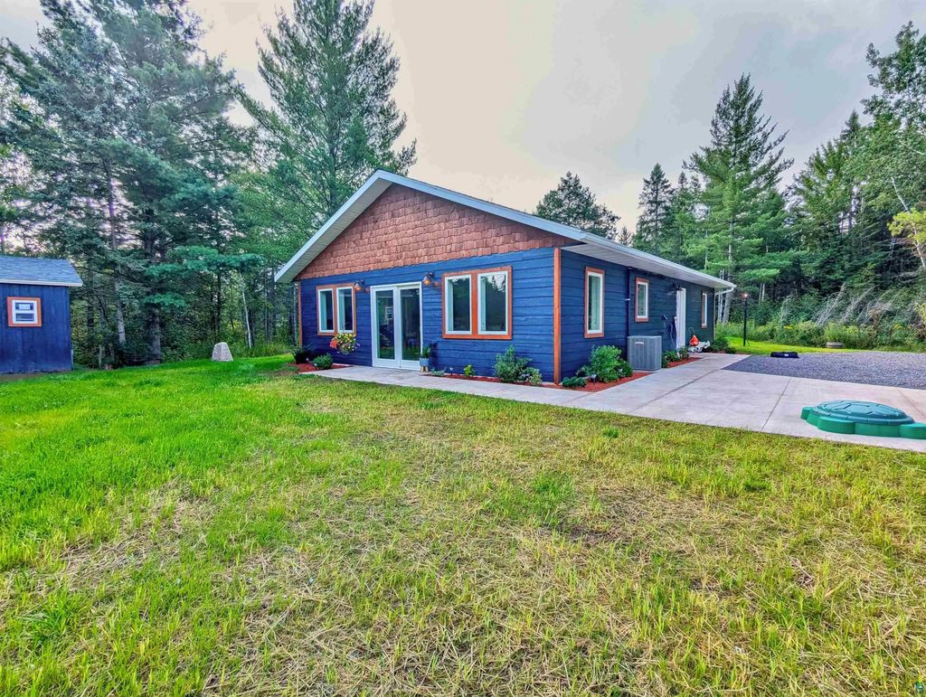 3588 E Hunter Rd, Superior