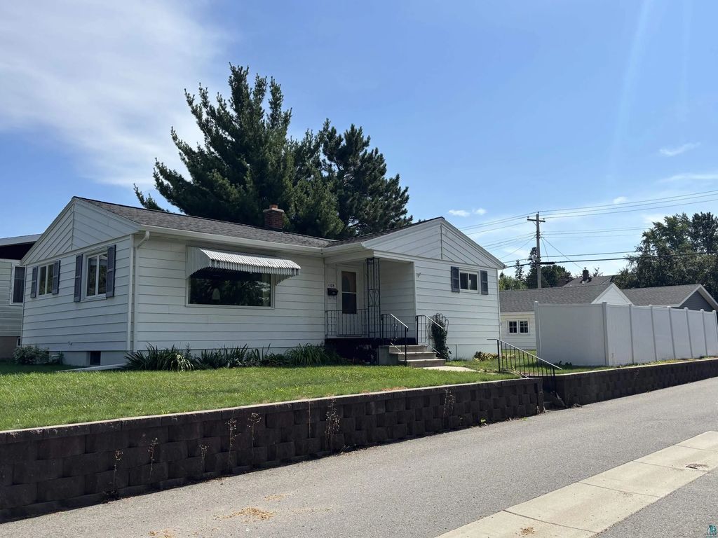 408 S 7th Ave E, Ely