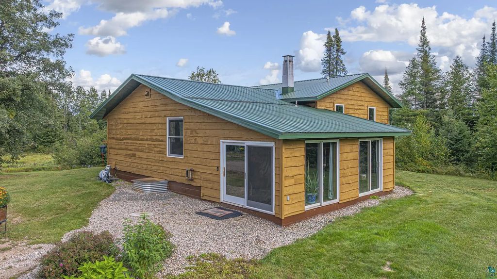 3308 Lenont Rd, Babbitt