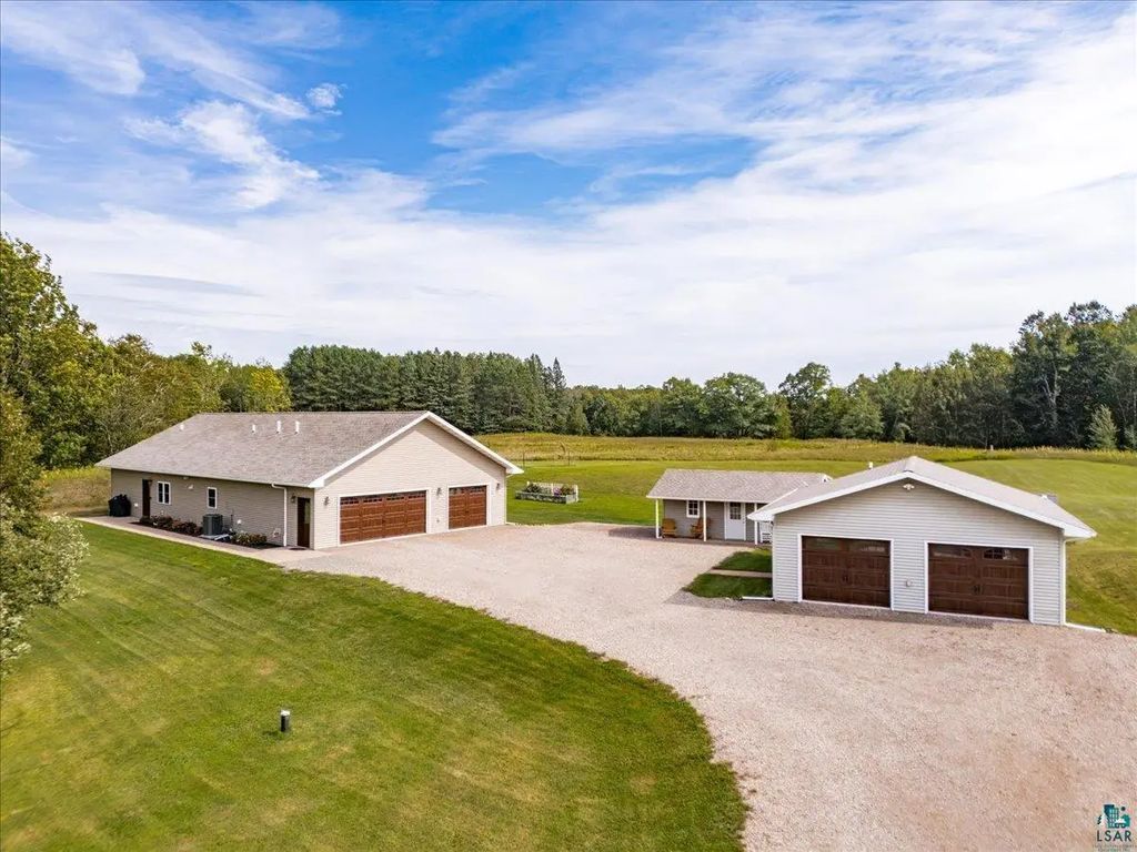 2240 Brook Hollow Dr, Carlton