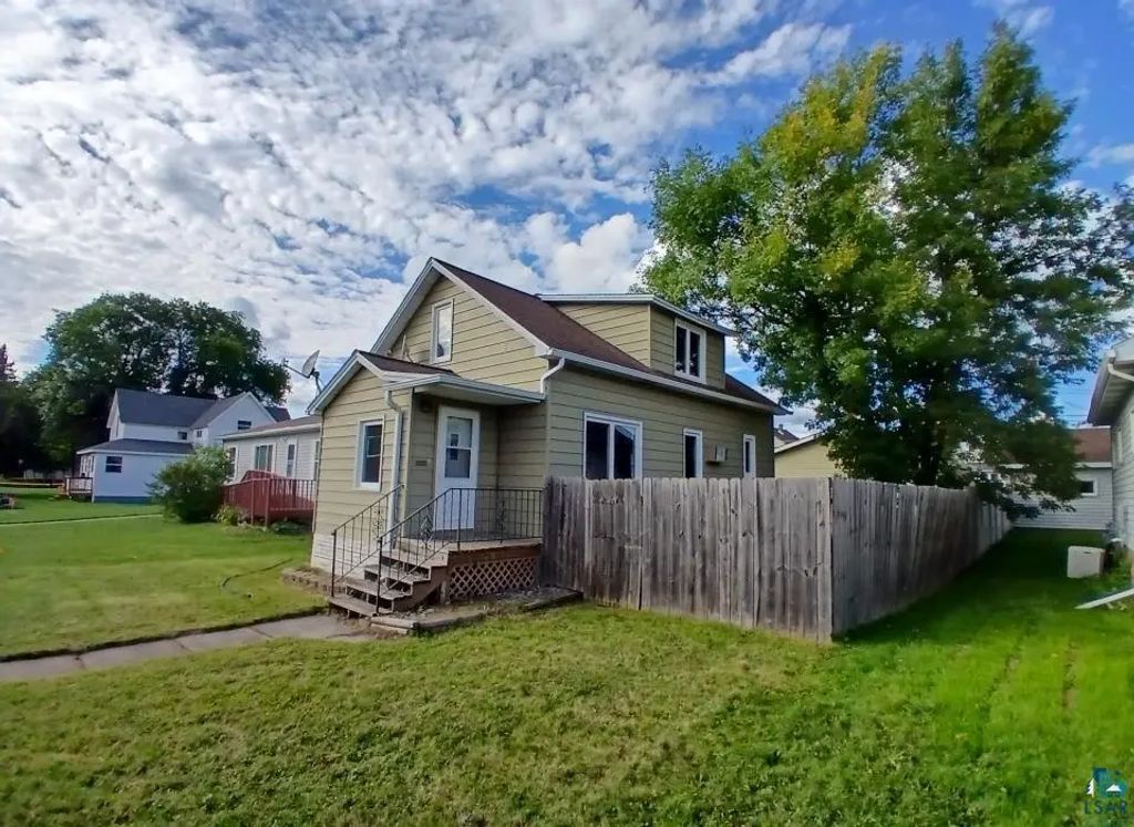 112 W 3rd Ave N, Aurora