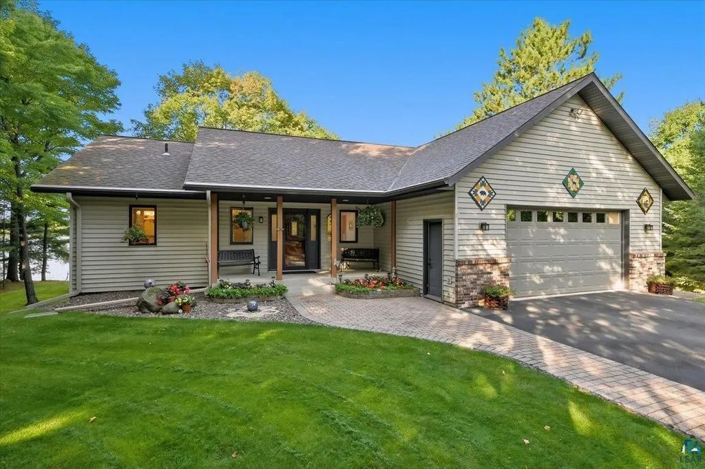 5006 8th Ave, Duluth