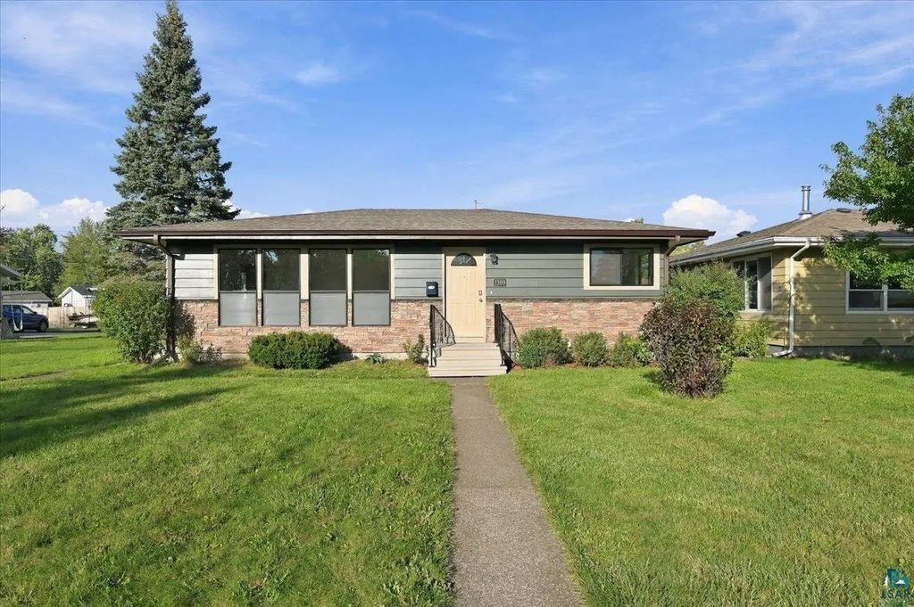 1309 E 7th St, Superior