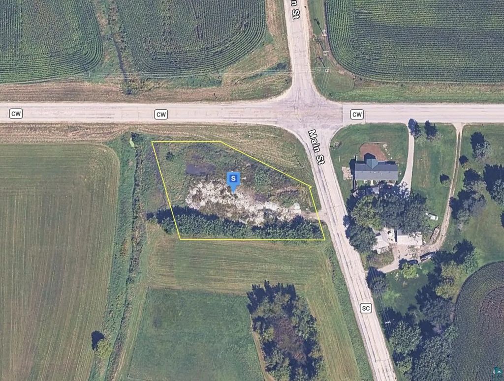 N9690 County Road H, Watertown