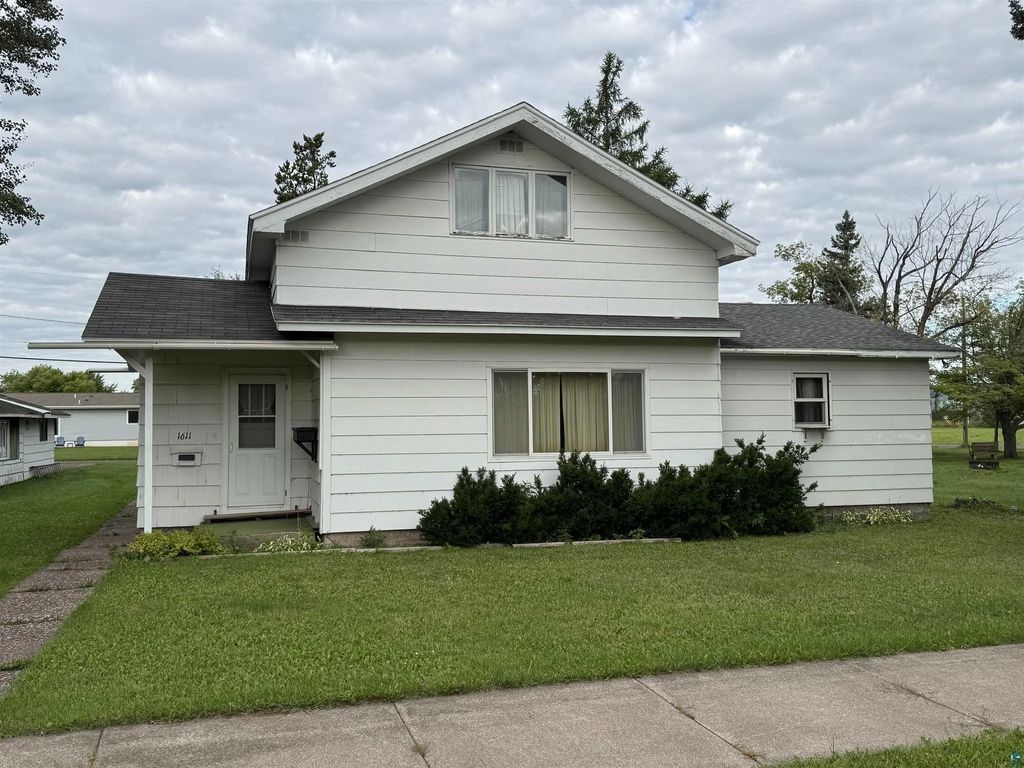 1611 Washington Ave, Superior