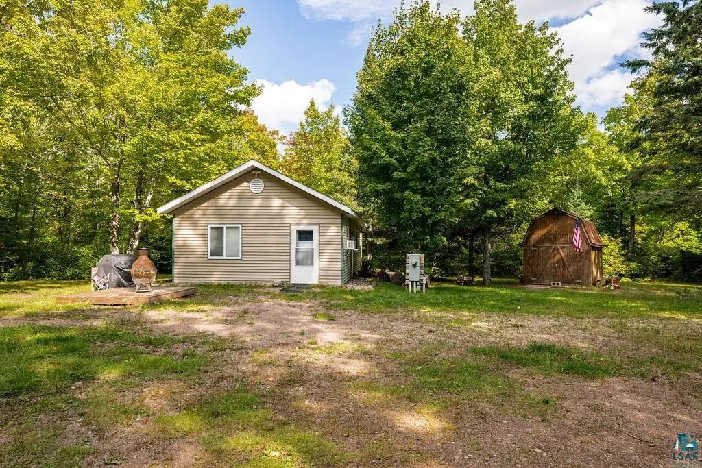 1159 Wales Rd, Two Harbors