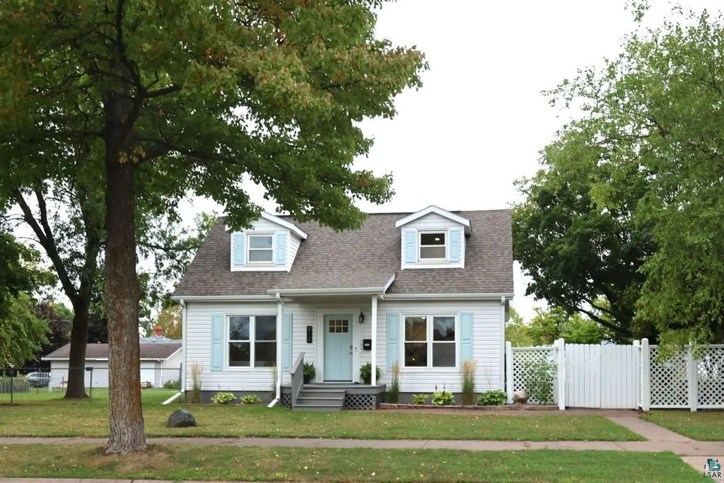 914 3rd Ave E, Ashland