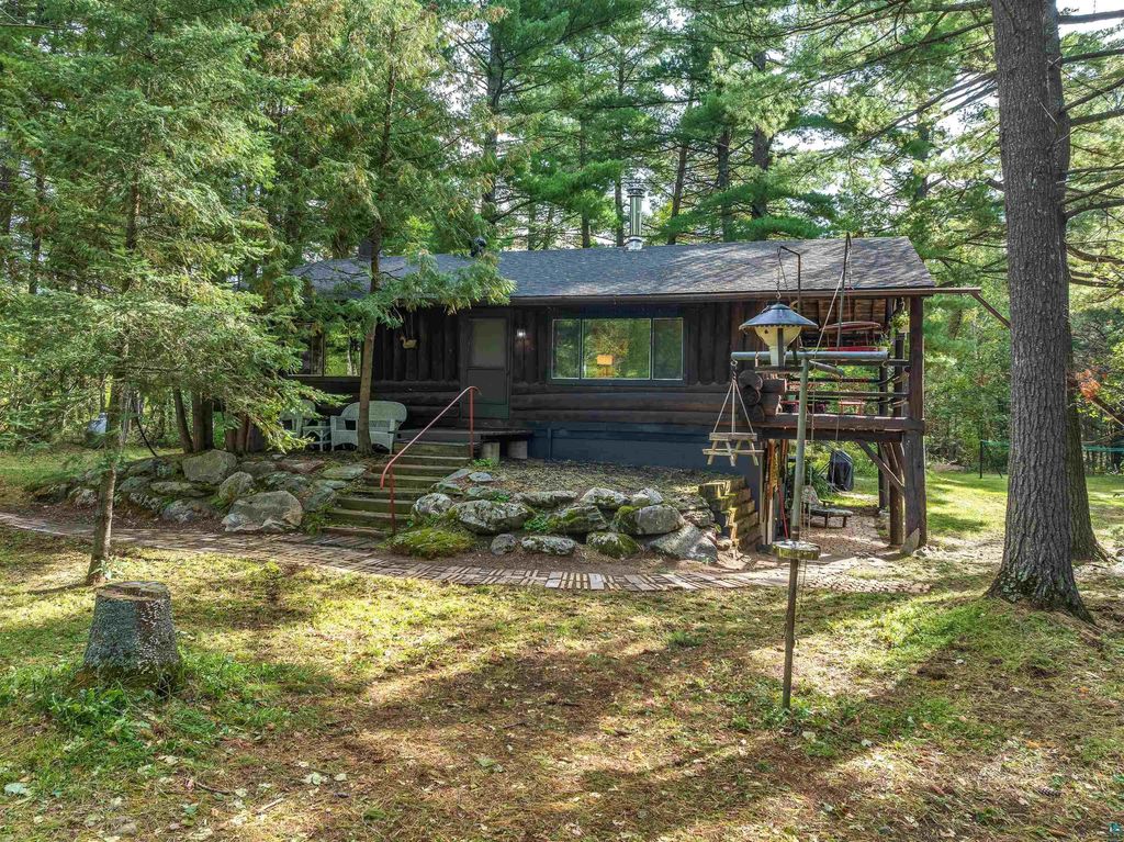 4965 Waisanen Rd, Embarrass