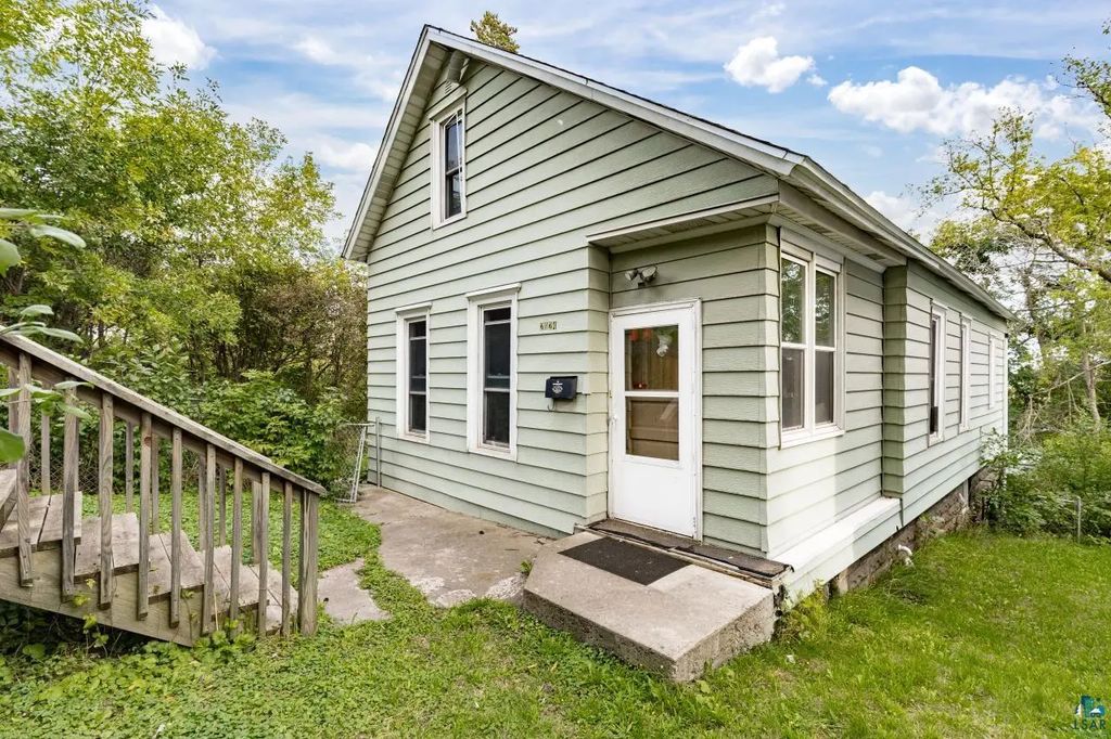 2024 W 5th St, Duluth