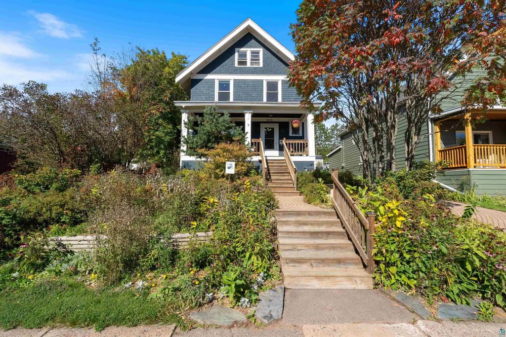 1015 W 4th Street, Duluth