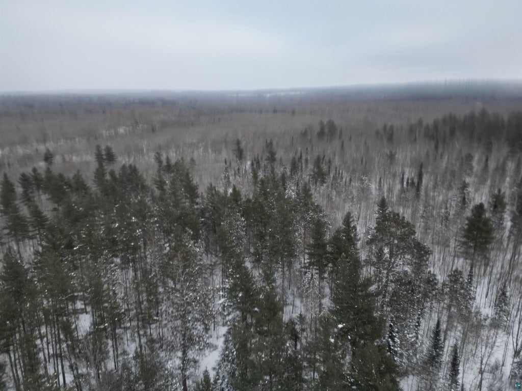 000 Campbell Road, Herbster