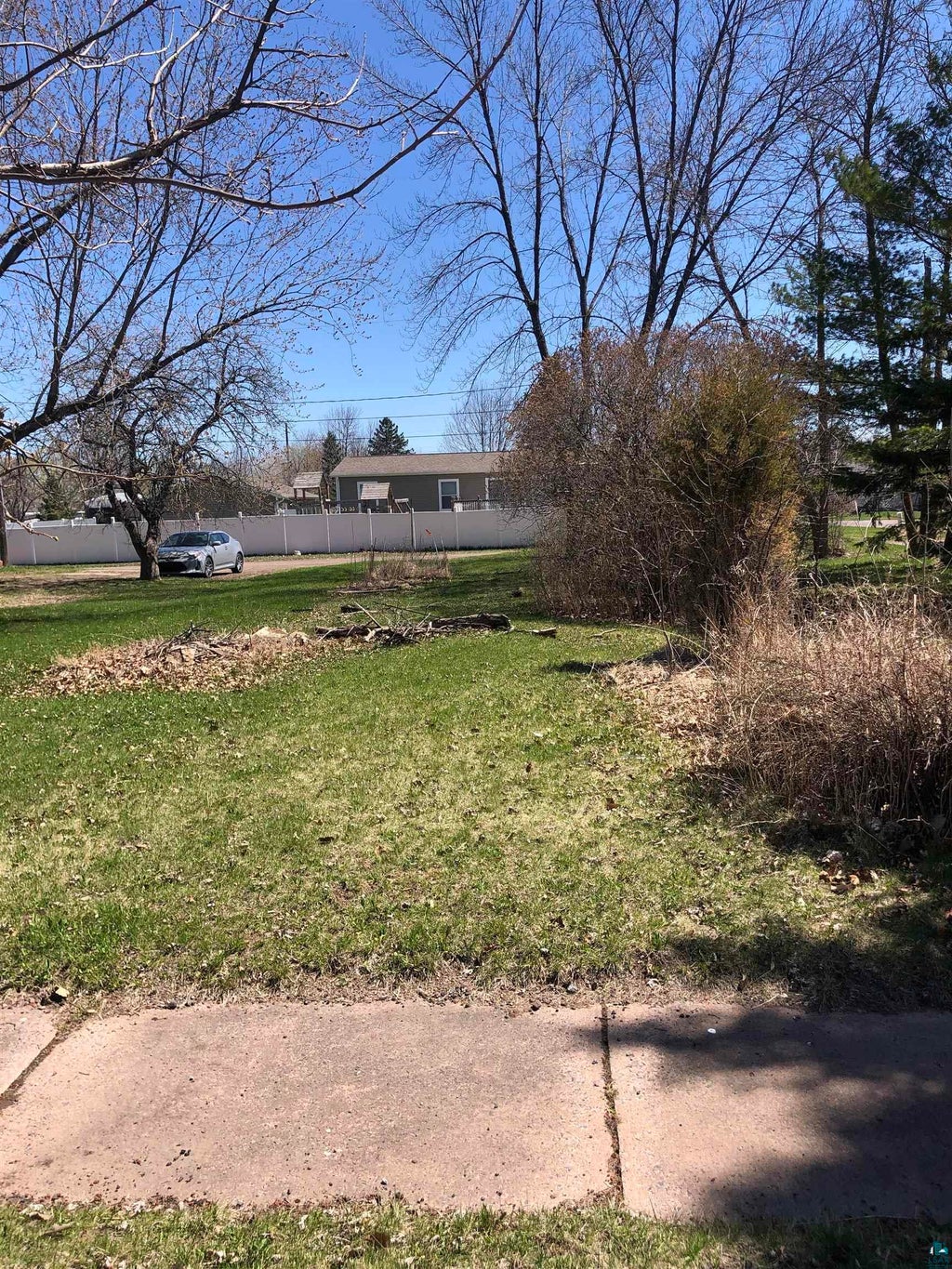 98xx Dickson Street, Duluth