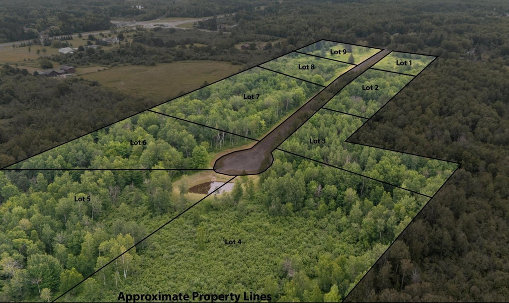 Xxx Maple Grove Road, Hermantown