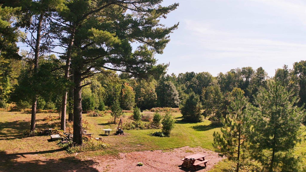 000 W 10th Avenue, Washburn