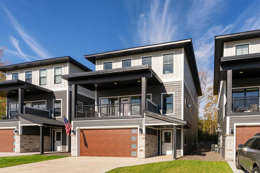 8313 Eric Shaffer Way, Duluth