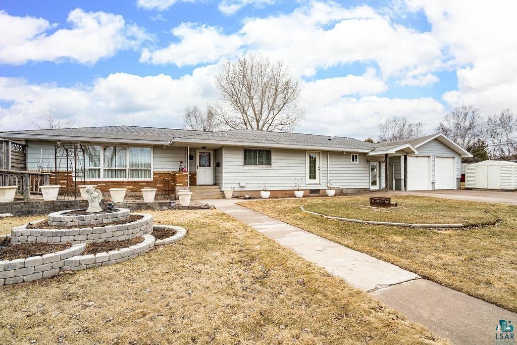 601 13th Avenue, Two Harbors