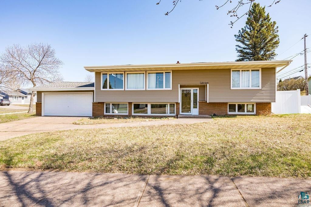 13 Law Drive, Silver Bay