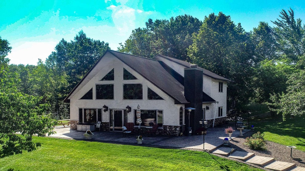 232 Tew Road, Wrenshall