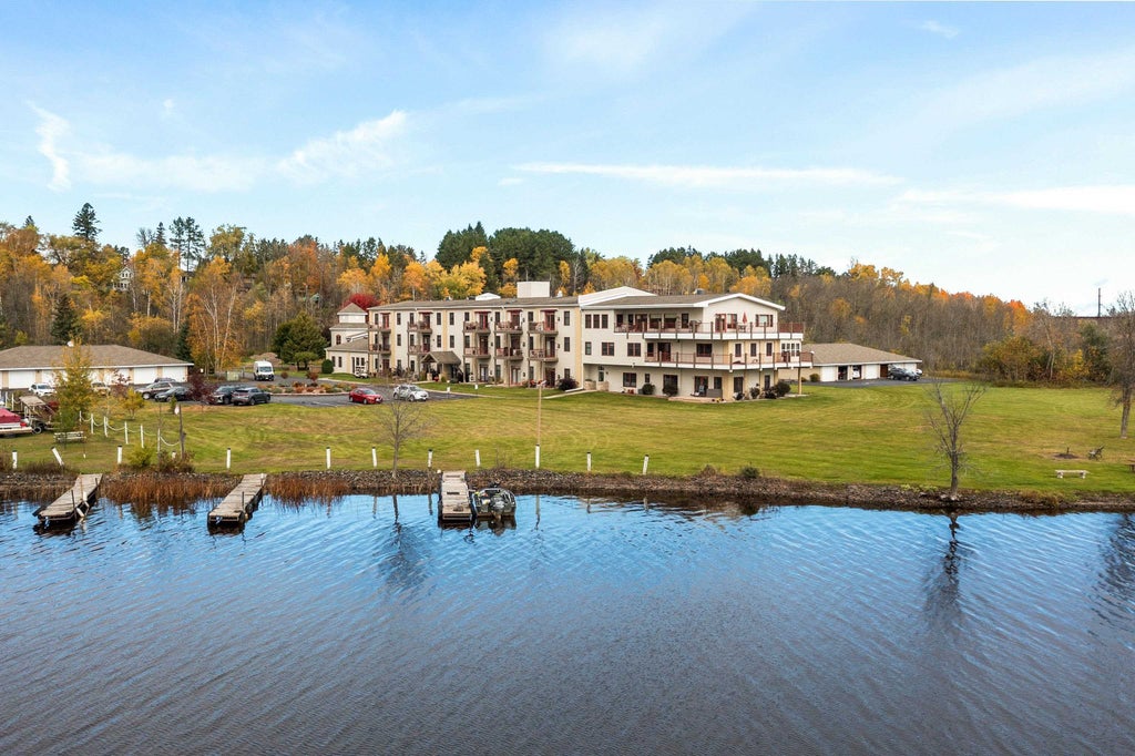 9900 Hudson Boulevard, Duluth